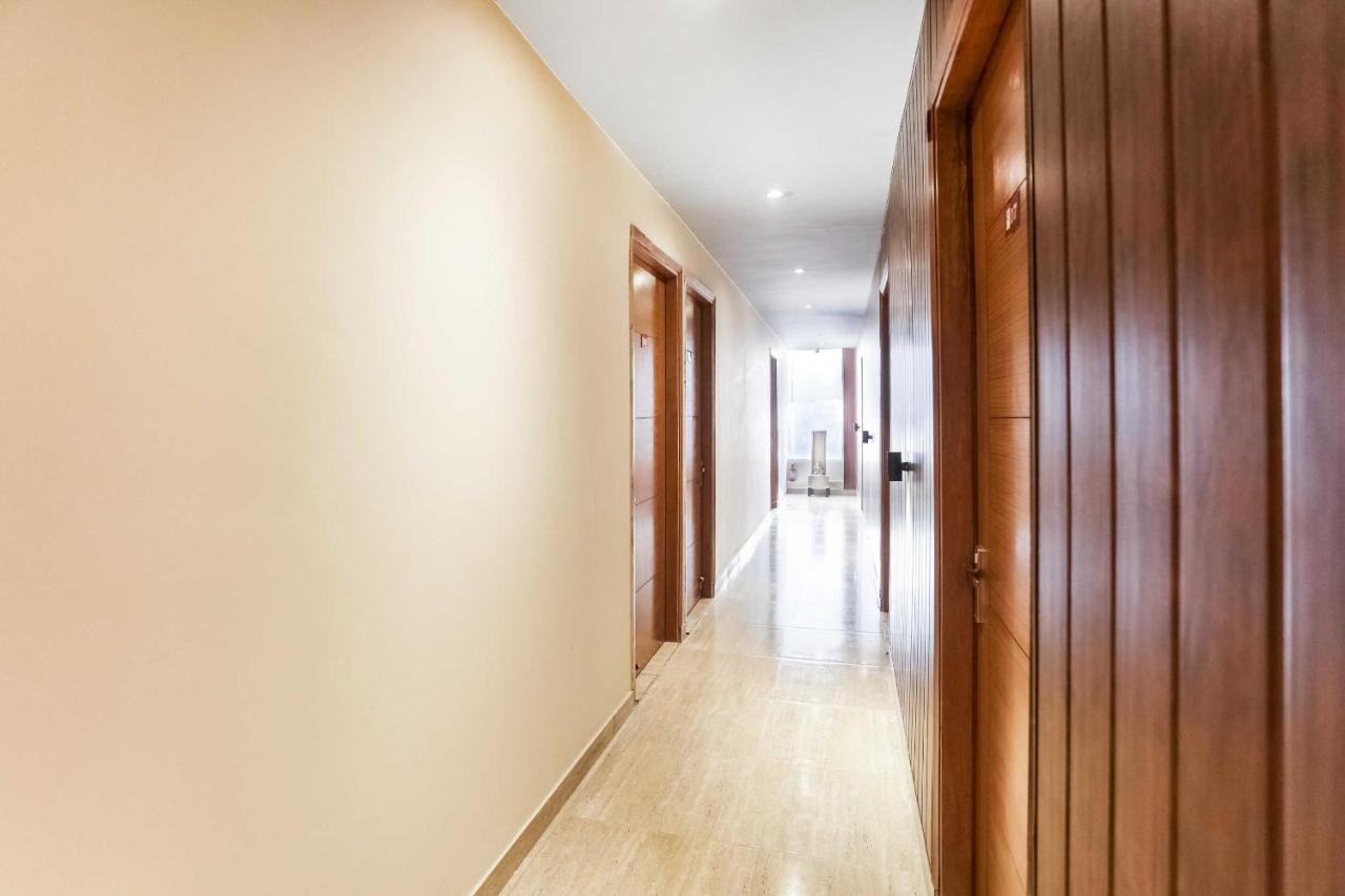 Indraprastha Hotel O Hotel Paradise מראה חיצוני תמונה